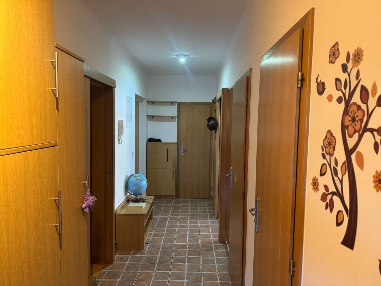 2 bedroom with open-plan kitchen flat to rent, 84 m², Za Sídlištěm, Dolní Břežany, Středočeský Region 2 bedroom with open-plan kitchen flat to rent, 84 m², Za Sídlištěm, Dolní Břežany, Středočeský Region