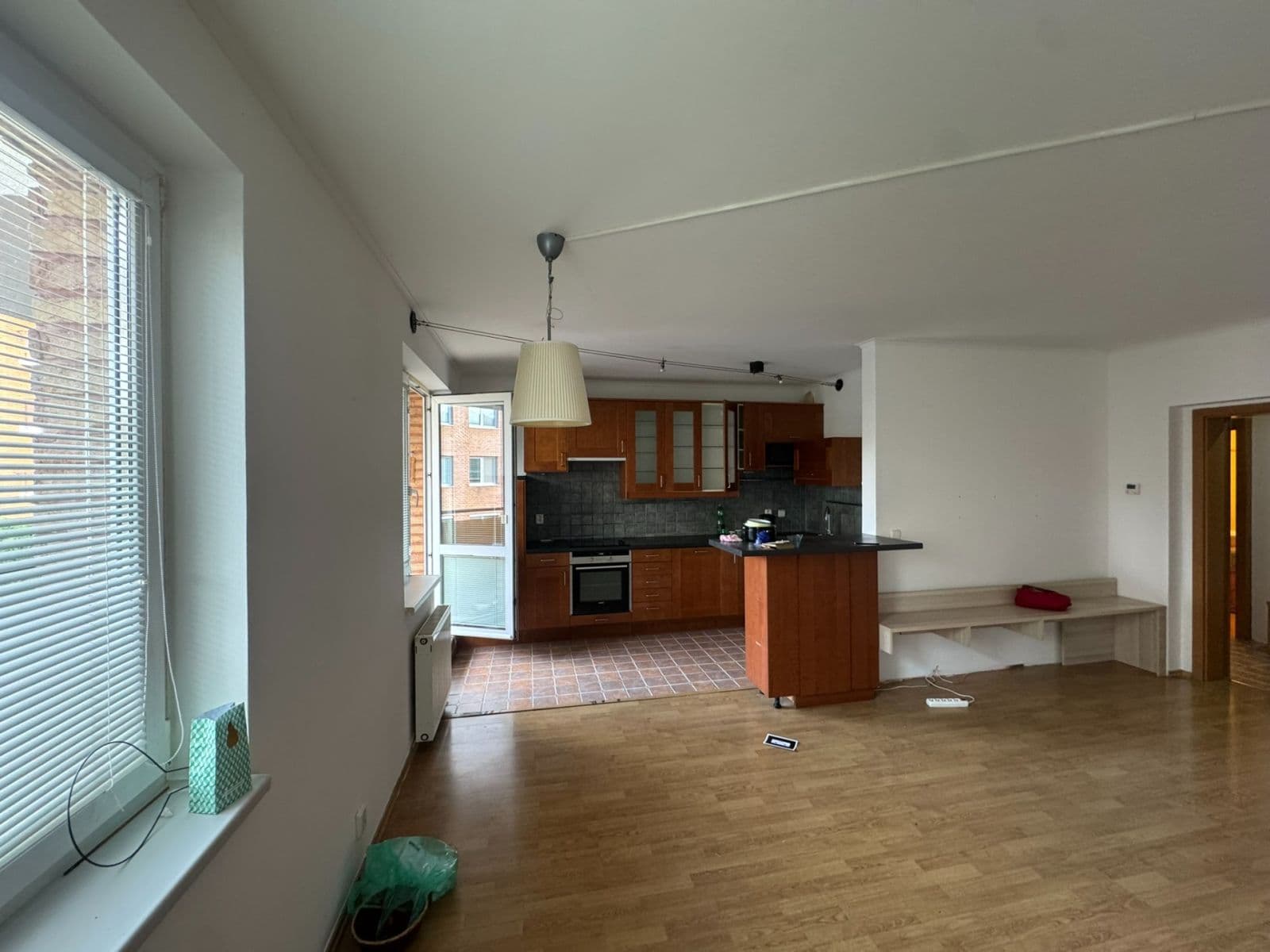 2 bedroom with open-plan kitchen flat to rent, 84 m², Za Sídlištěm, Dolní Břežany, Středočeský Region 2 bedroom with open-plan kitchen flat to rent, 84 m², Za Sídlištěm, Dolní Břežany, Středočeský Region