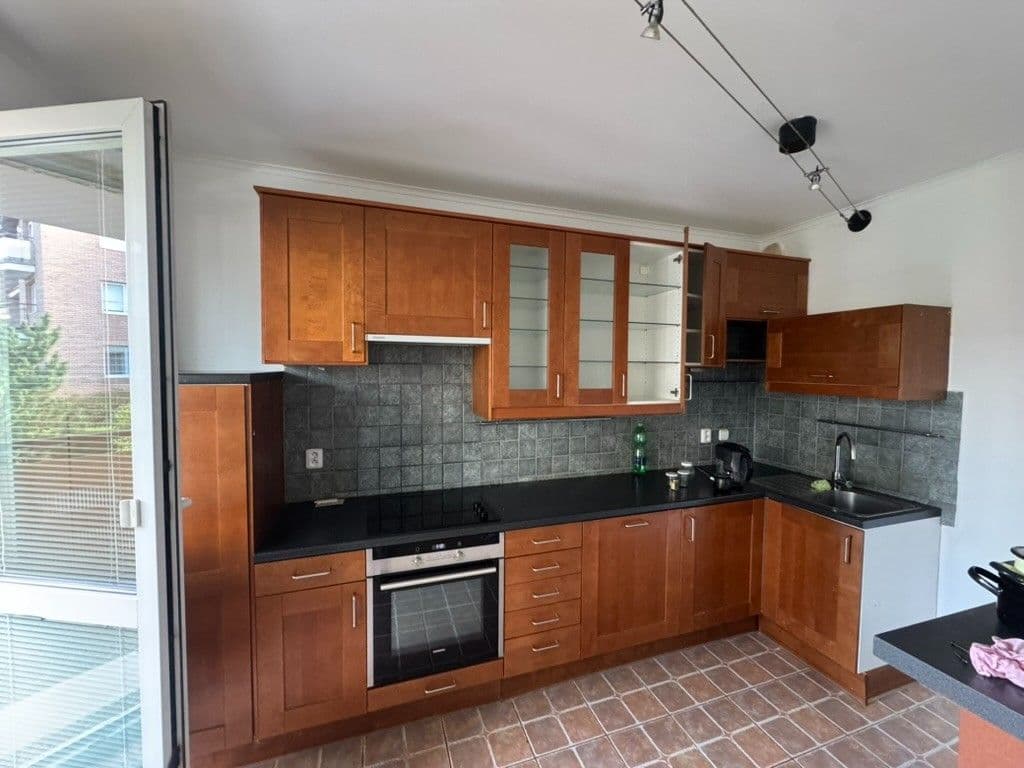 2 bedroom with open-plan kitchen flat to rent, 84 m², Za Sídlištěm, Dolní Břežany, Středočeský Region 2 bedroom with open-plan kitchen flat to rent, 84 m², Za Sídlištěm, Dolní Břežany, Středočeský Region