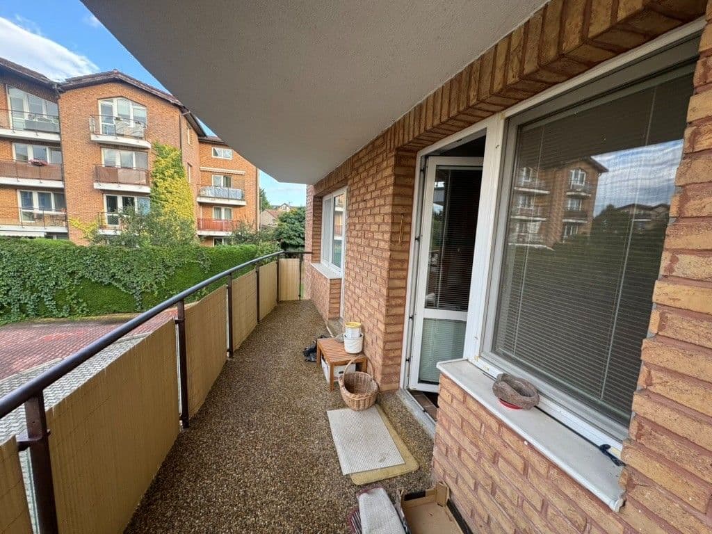 2 bedroom with open-plan kitchen flat to rent, 84 m², Za Sídlištěm, Dolní Břežany, Středočeský Region 2 bedroom with open-plan kitchen flat to rent, 84 m², Za Sídlištěm, Dolní Břežany, Středočeský Region
