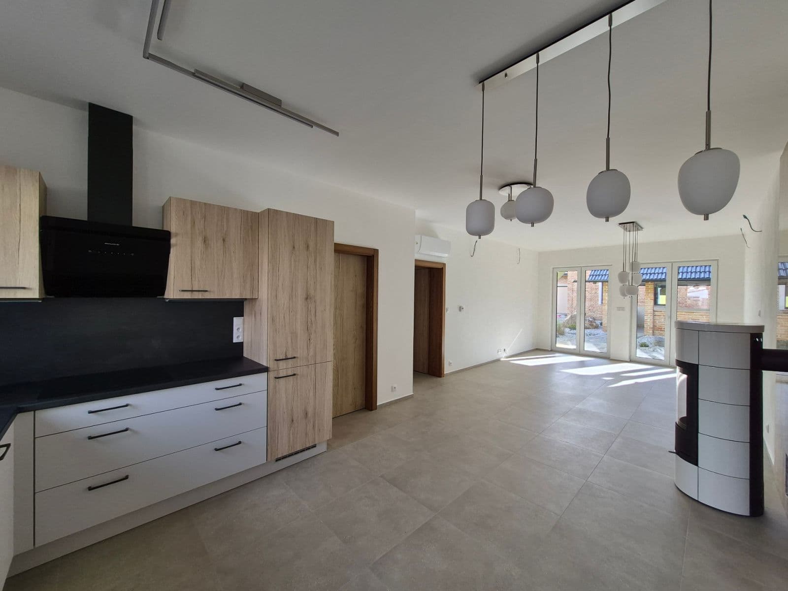 3 bedroom with open-plan kitchen flat to rent, 100 m², Revoluční, Přeštice, Plzeňský Region 3 bedroom with open-plan kitchen flat to rent, 100 m², Revoluční, Přeštice, Plzeňský Region