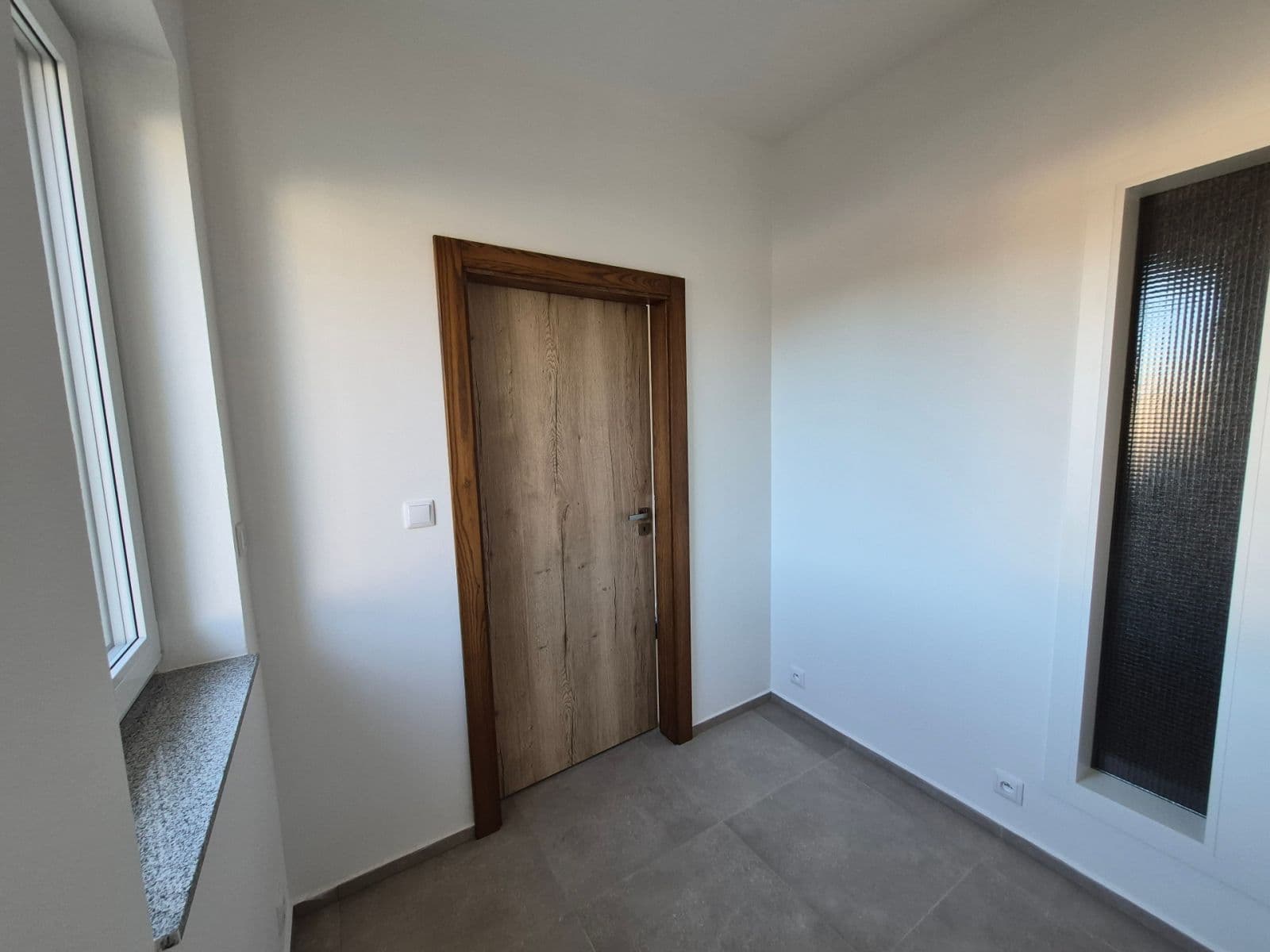 3 bedroom with open-plan kitchen flat to rent, 100 m², Revoluční, Přeštice, Plzeňský Region 3 bedroom with open-plan kitchen flat to rent, 100 m², Revoluční, Přeštice, Plzeňský Region