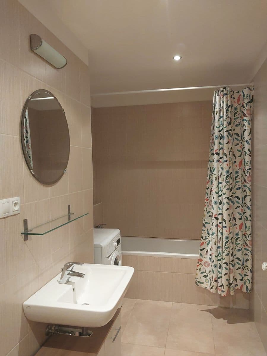 Studio flat to rent, 41 m², Korunní, Prague, Prague Studio flat to rent, 41 m², Korunní, Prague, Prague