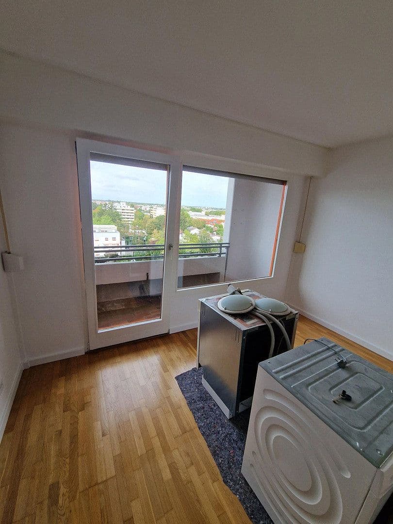 4 bedroom flat to rent, 78 m², Unterhaching, Bavaria 4 bedroom flat to rent, 78 m², Unterhaching, Bavaria