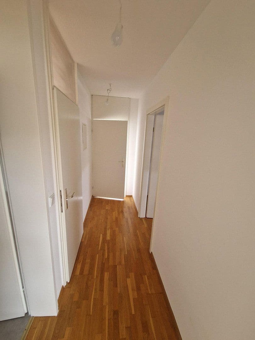 4 bedroom flat to rent, 78 m², Unterhaching, Bavaria 4 bedroom flat to rent, 78 m², Unterhaching, Bavaria