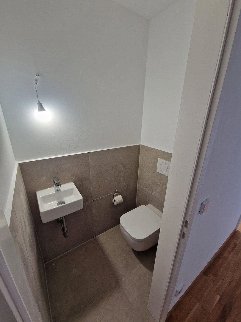 4 bedroom flat to rent, 78 m², Unterhaching, Bavaria 4 bedroom flat to rent, 78 m², Unterhaching, Bavaria