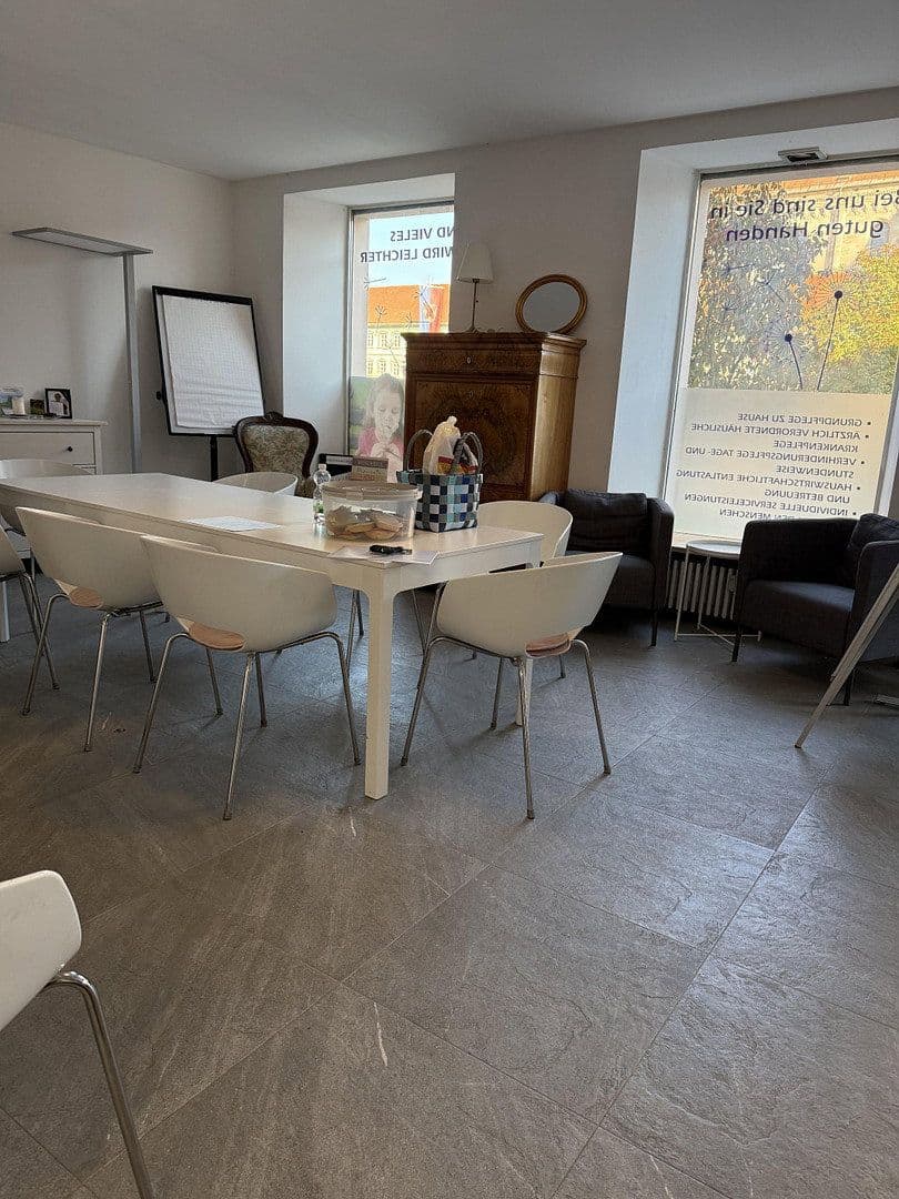 non-residential property to rent, 150 m², Marktplatz 18, Ellwangen (Jagst), Baden-Württemberg non-residential property to rent, 150 m², Marktplatz 18, Ellwangen (Jagst), Baden-Württemberg