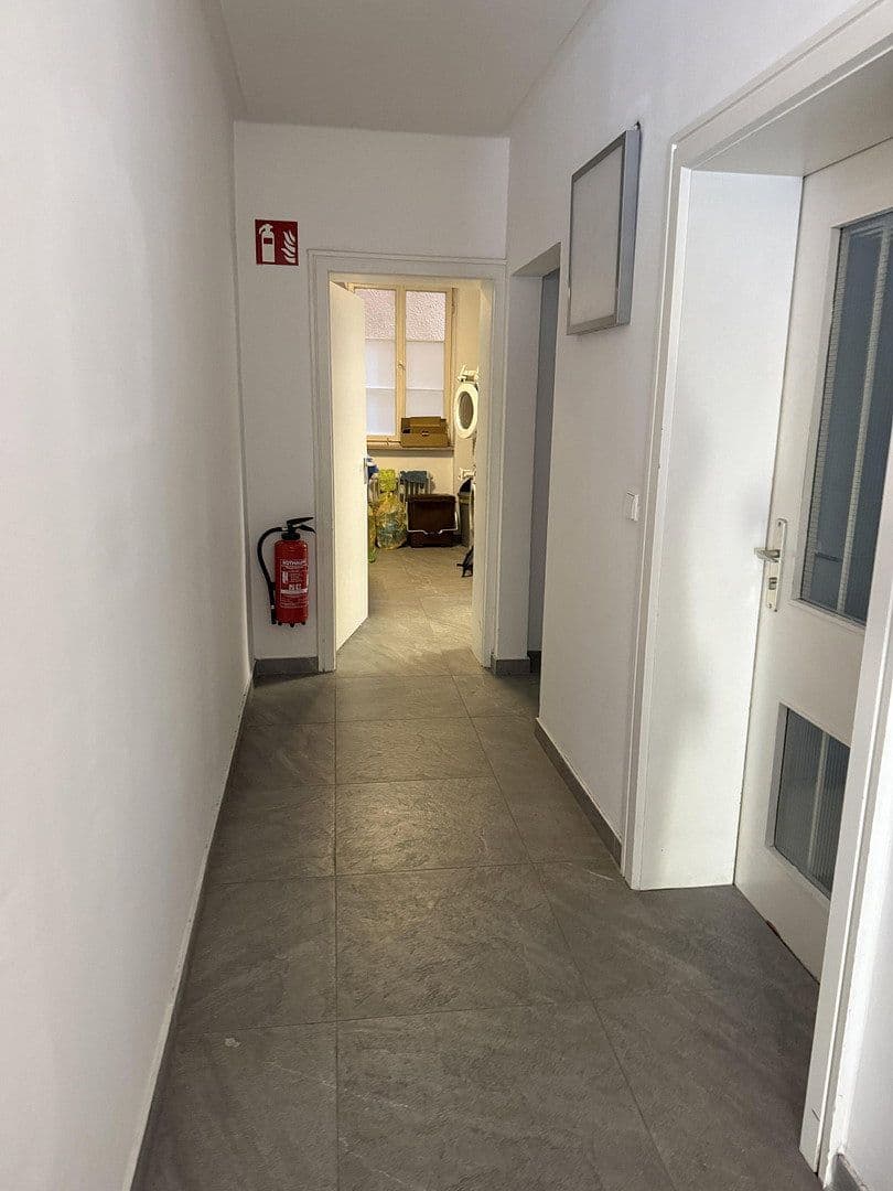 non-residential property to rent, 150 m², Marktplatz 18, Ellwangen (Jagst), Baden-Württemberg non-residential property to rent, 150 m², Marktplatz 18, Ellwangen (Jagst), Baden-Württemberg