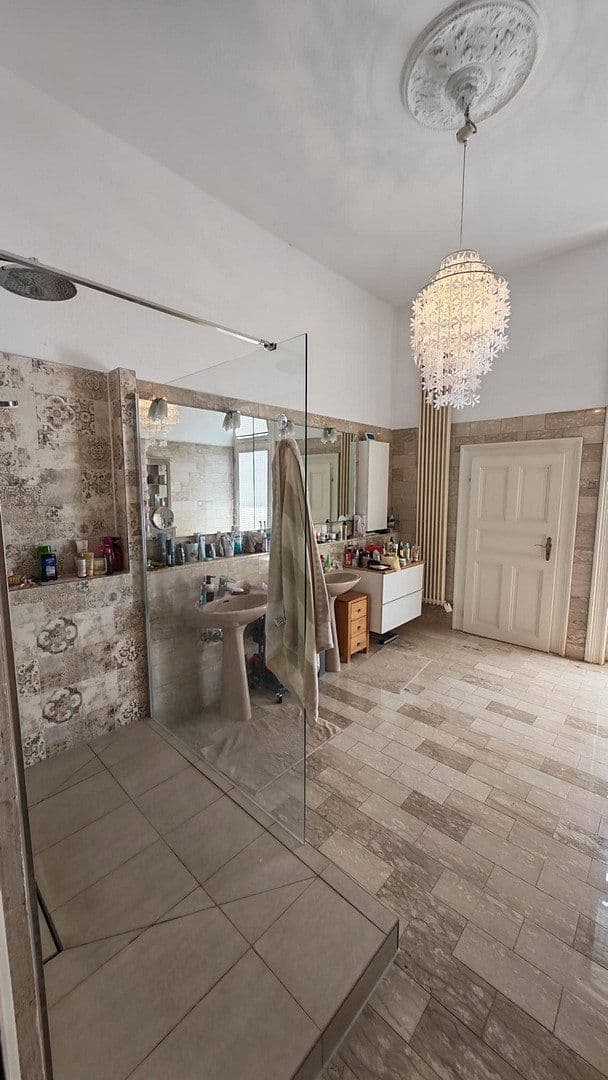 3 bedroom with open-plan kitchen flat for sale, 146 m², Dotzheimer Straße 56, Wiesbaden, Hesse 3 bedroom with open-plan kitchen flat for sale, 146 m², Dotzheimer Straße 56, Wiesbaden, Hesse