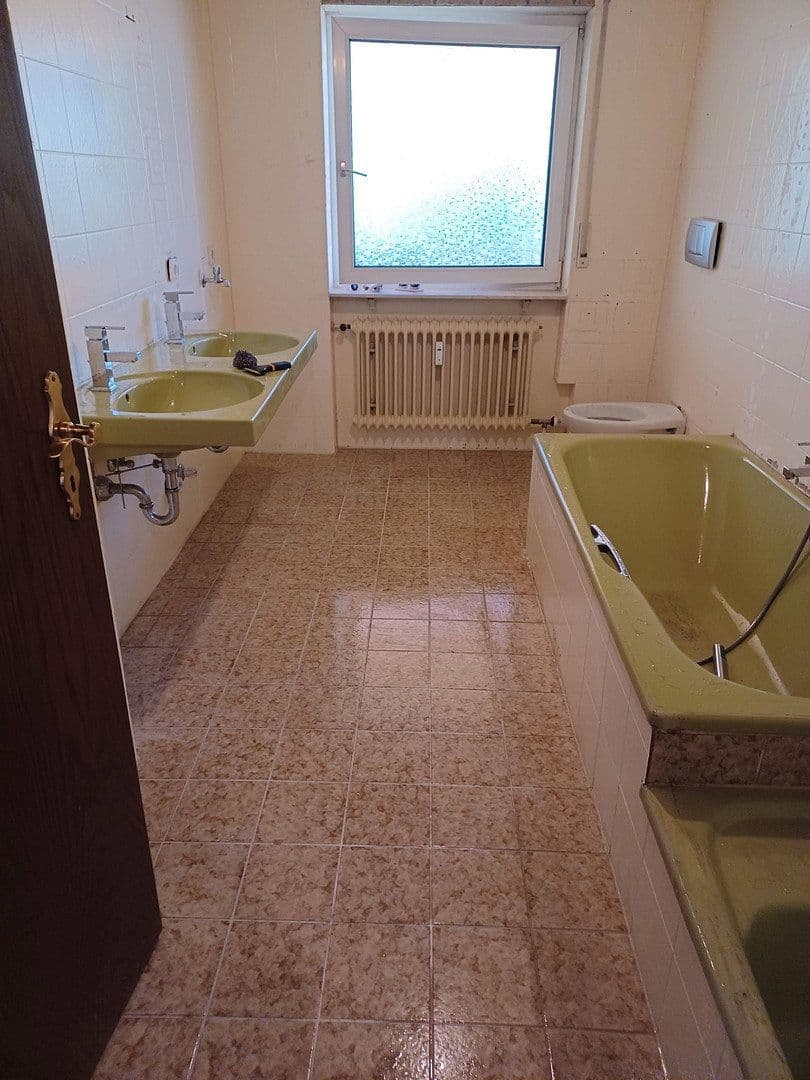 2 bedroom with open-plan kitchen flat to rent, 115 m², Baden-Baden - Neuweier, Baden-Württemberg 2 bedroom with open-plan kitchen flat to rent, 115 m², Baden-Baden - Neuweier, Baden-Württemberg