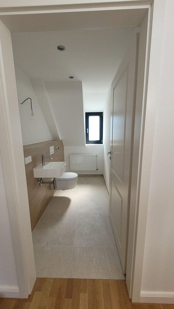 3 bedroom flat to rent, 109 m², Düsseldorf, North Rhine-Westphalia 3 bedroom flat to rent, 109 m², Düsseldorf, North Rhine-Westphalia