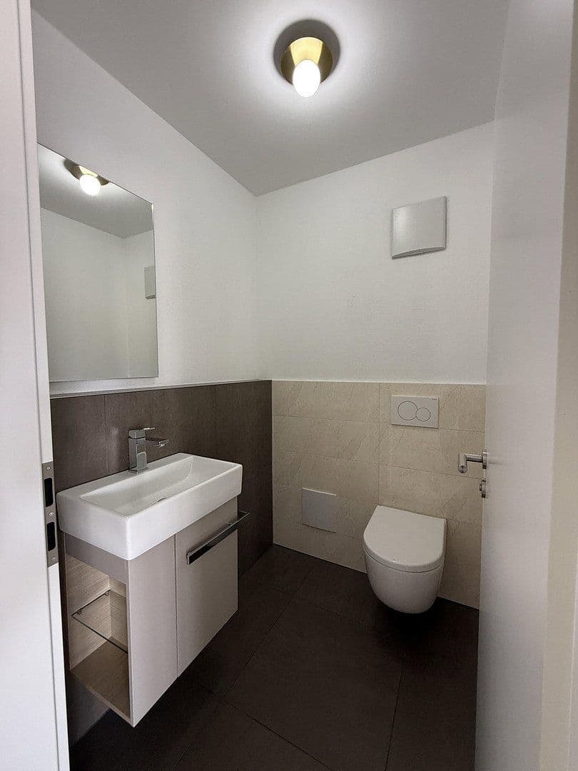 3 bedroom with open-plan kitchen flat for sale, 110 m², Lauffen am Neckar, Baden-Württemberg 3 bedroom with open-plan kitchen flat for sale, 110 m², Lauffen am Neckar, Baden-Württemberg