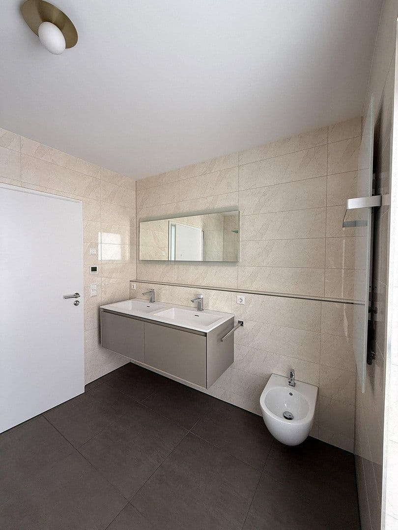 3 bedroom with open-plan kitchen flat for sale, 110 m², Lauffen am Neckar, Baden-Württemberg 3 bedroom with open-plan kitchen flat for sale, 110 m², Lauffen am Neckar, Baden-Württemberg