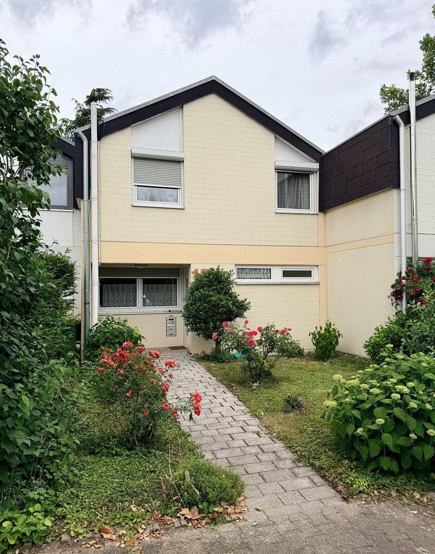 house for sale, 119 m², Reutlinger Straße 15, Tamm, Baden-Württemberg house for sale, 119 m², Reutlinger Straße 15, Tamm, Baden-Württemberg