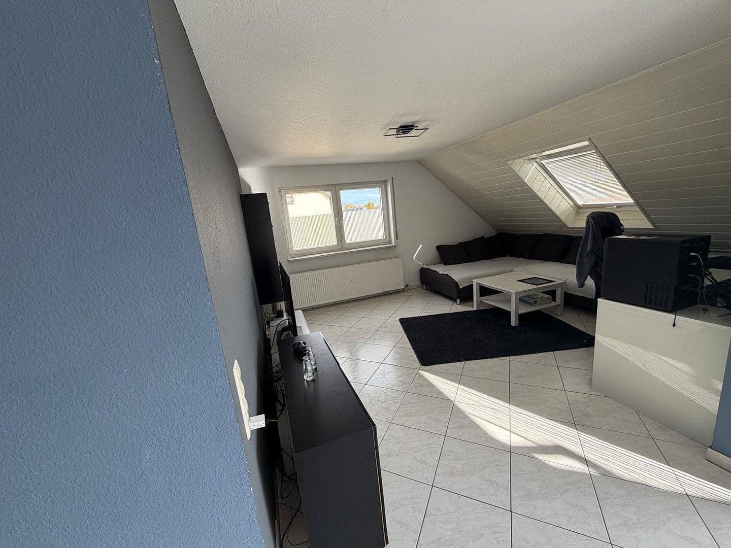3 bedroom with open-plan kitchen flat to rent, 105 m², Brühl, Baden-Württemberg 3 bedroom with open-plan kitchen flat to rent, 105 m², Brühl, Baden-Württemberg