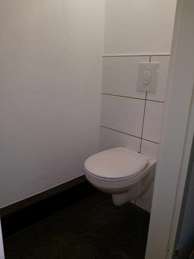 1 bedroom with open-plan kitchen flat to rent, 108 m², Grevenbroich, North Rhine-Westphalia 1 bedroom with open-plan kitchen flat to rent, 108 m², Grevenbroich, North Rhine-Westphalia