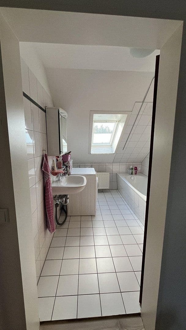 Studio flat to rent, 50 m², Salamancaweg 6, Hanover, Lower Saxony Studio flat to rent, 50 m², Salamancaweg 6, Hanover, Lower Saxony