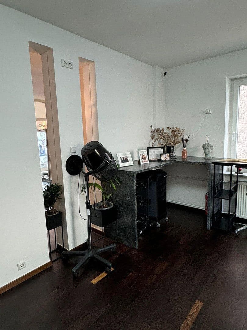 non-residential property to rent, 150 m², Böblingen, Baden-Württemberg non-residential property to rent, 150 m², Böblingen, Baden-Württemberg