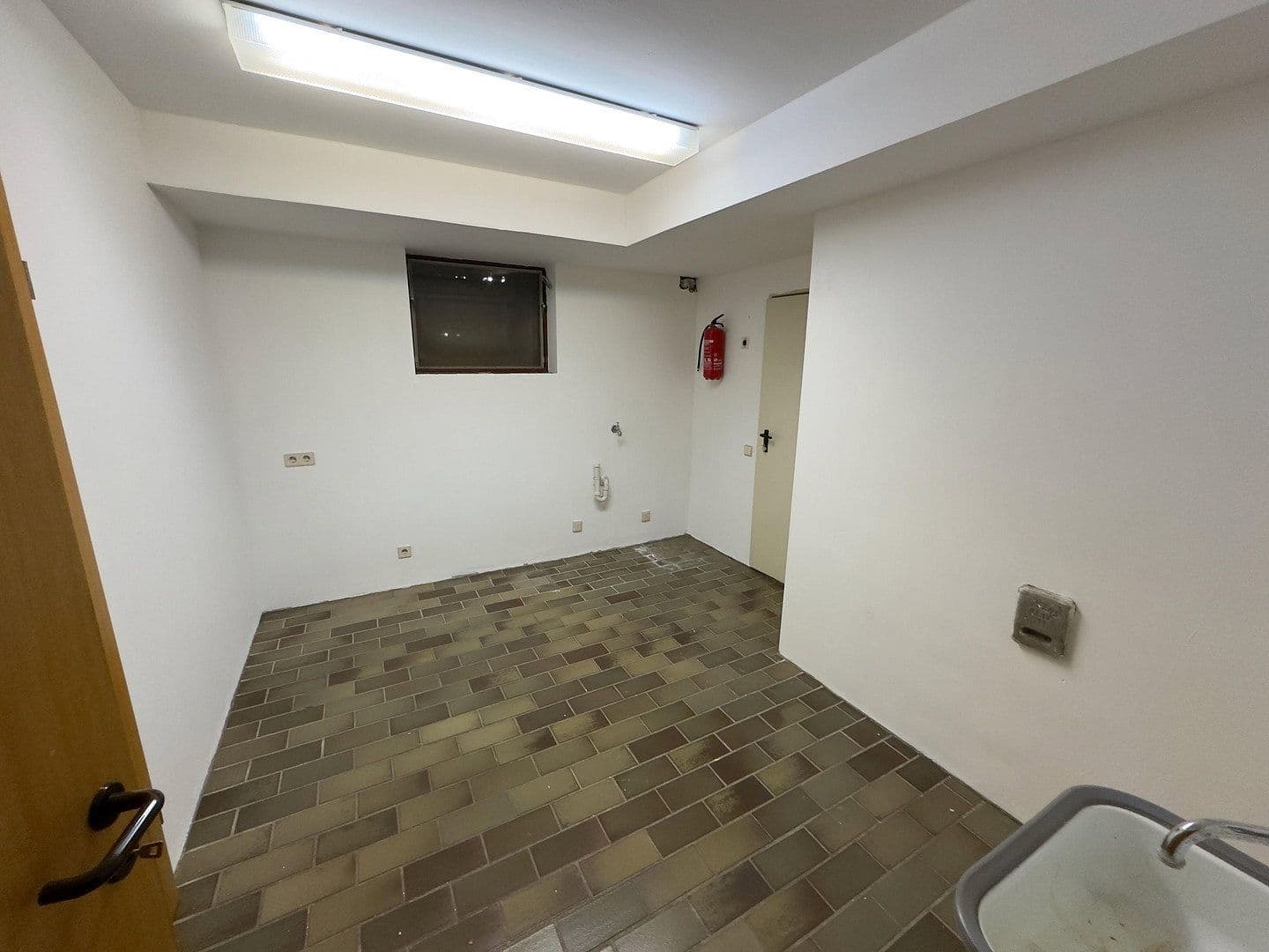 house to rent, 210 m², Wesseling, North Rhine-Westphalia house to rent, 210 m², Wesseling, North Rhine-Westphalia