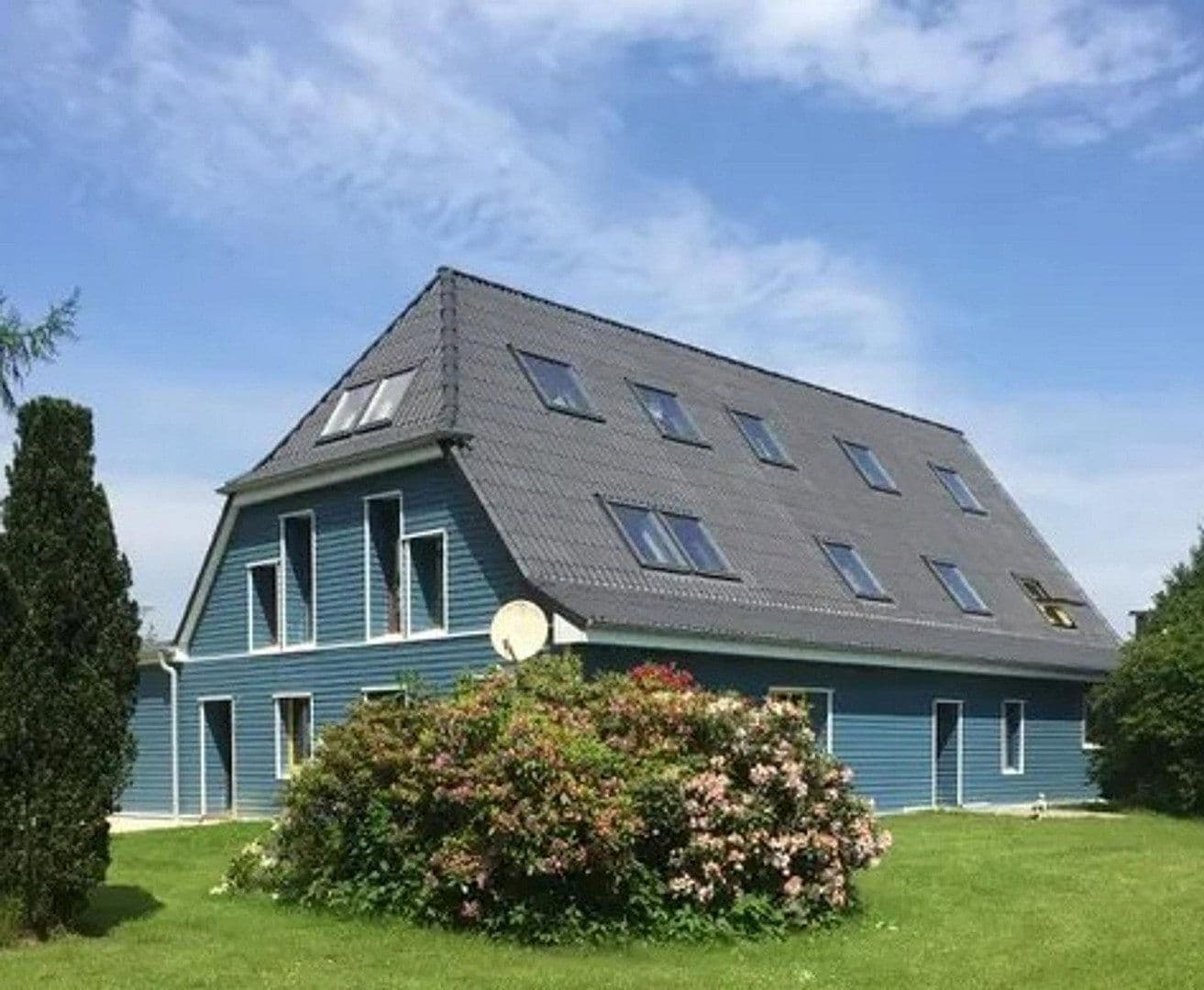 house for sale, 241 m², Klein Offenseth-Sparrieshoop, Schleswig-Holstein house for sale, 241 m², Klein Offenseth-Sparrieshoop, Schleswig-Holstein