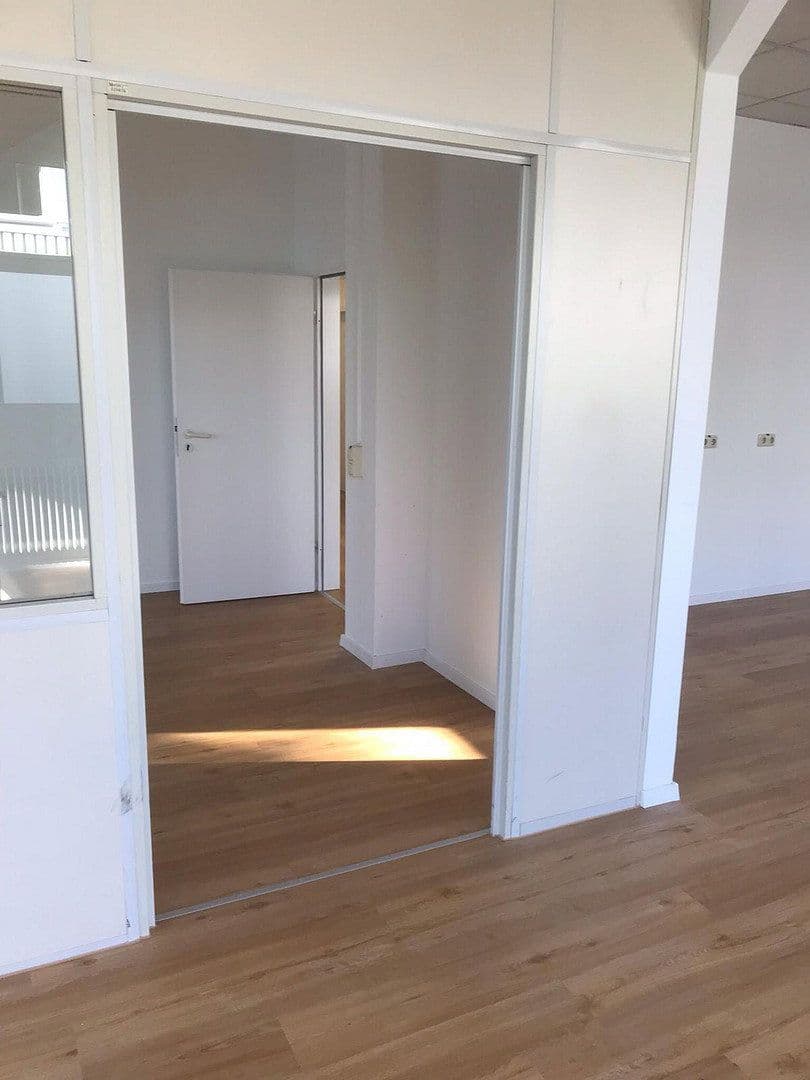office to rent, 168 m², Augsburg, Bavaria office to rent, 168 m², Augsburg, Bavaria