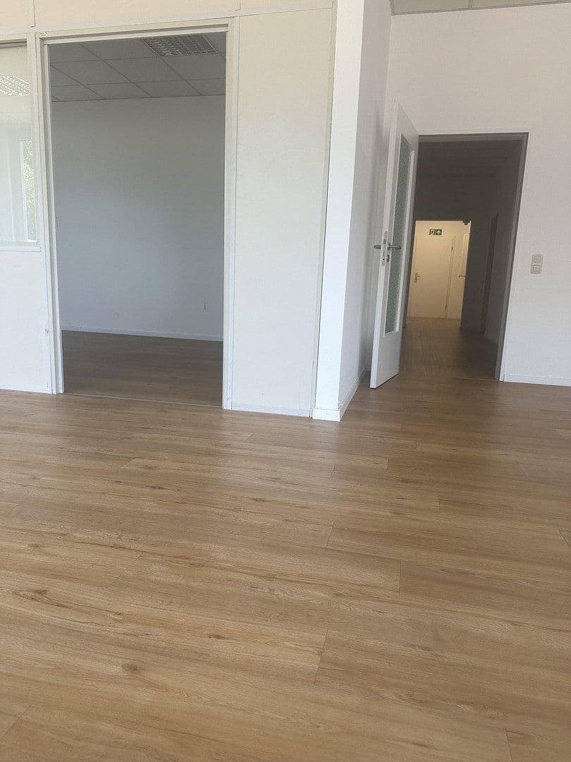 office to rent, 168 m², Augsburg, Bavaria office to rent, 168 m², Augsburg, Bavaria