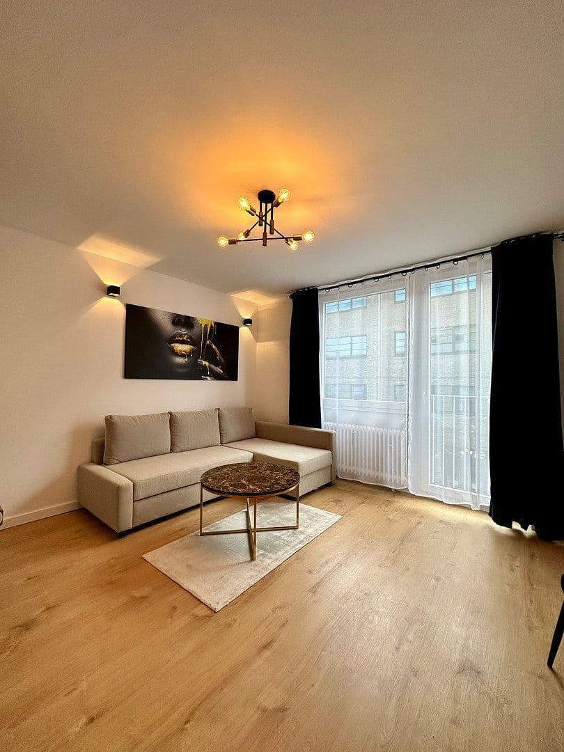1 bedroom flat to rent, 28 m², Streitfeldstr., (Berg-am-Laim), München, Bavaria 1 bedroom flat to rent, 28 m², Streitfeldstr., (Berg-am-Laim), München, Bavaria