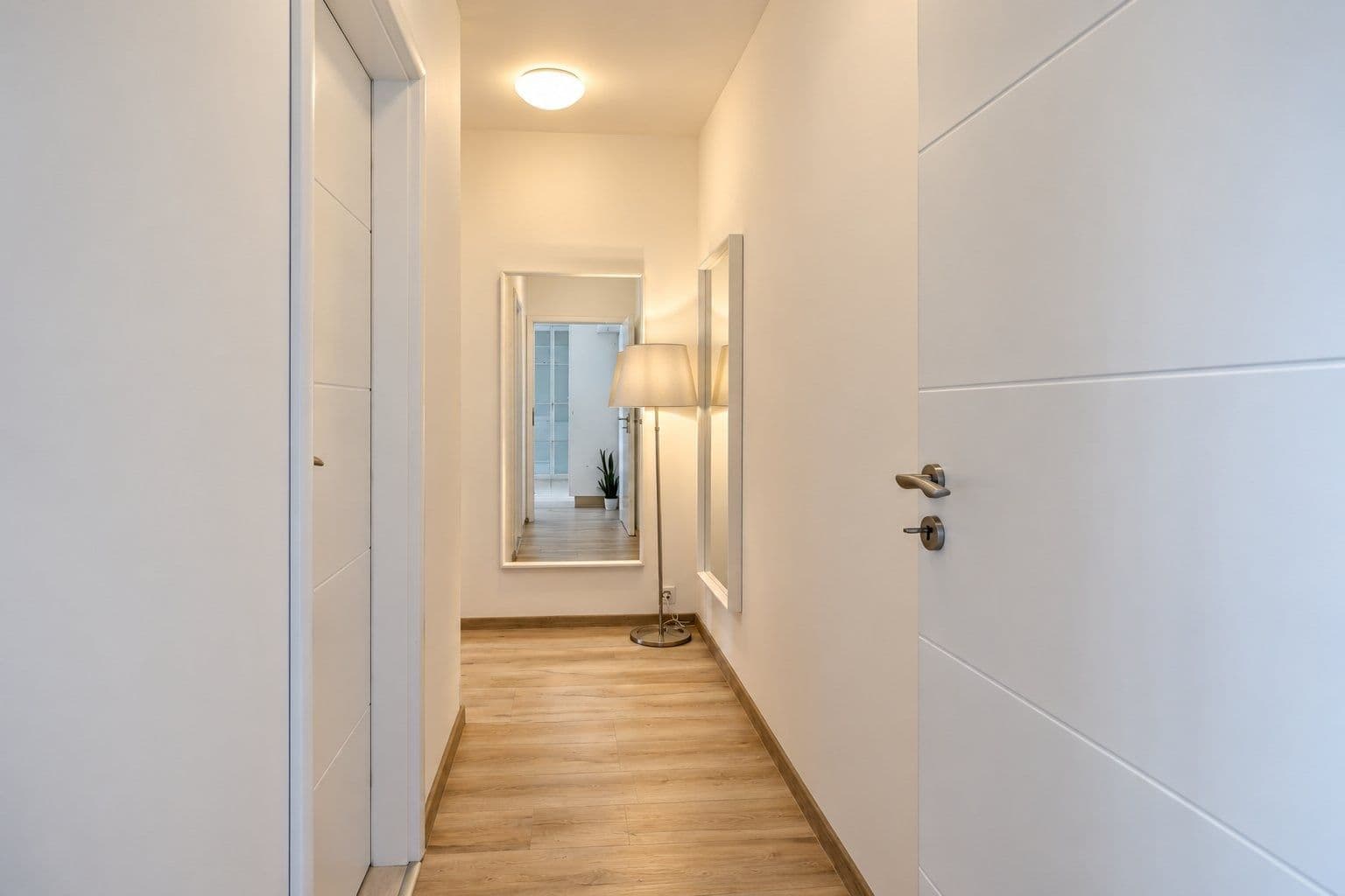 1 bedroom with open-plan kitchen flat to rent, 69 m², Březenská, Prague, Prague 1 bedroom with open-plan kitchen flat to rent, 69 m², Březenská, Prague, Prague