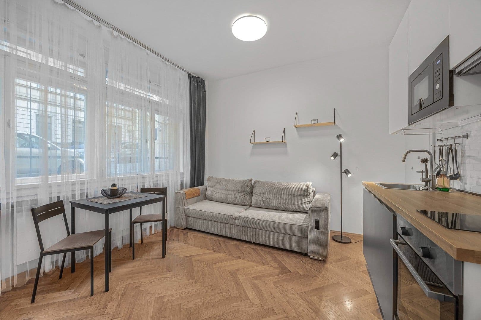 Studio flat to rent, 23 m², Pplk. Sochora, Prague, Prague Studio flat to rent, 23 m², Pplk. Sochora, Prague, Prague