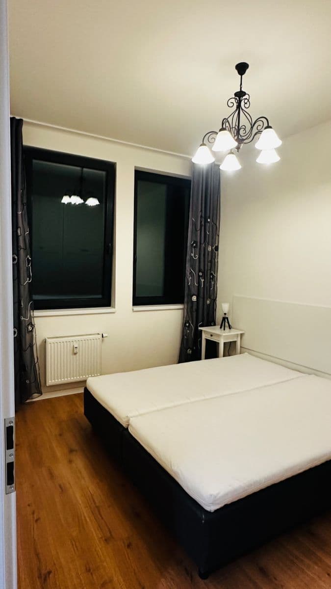 1 bedroom with open-plan kitchen flat to rent, 36 m², Elišky Přemyslovny, Prague, Prague 1 bedroom with open-plan kitchen flat to rent, 36 m², Elišky Přemyslovny, Prague, Prague