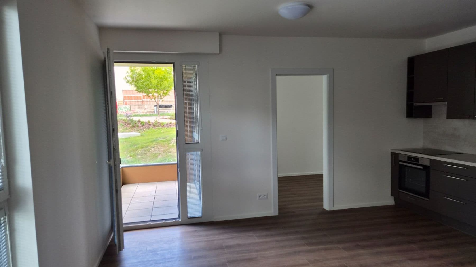 1 bedroom with open-plan kitchen flat to rent, 47 m², Arnošta Valenty, Prague, Prague 1 bedroom with open-plan kitchen flat to rent, 47 m², Arnošta Valenty, Prague, Prague