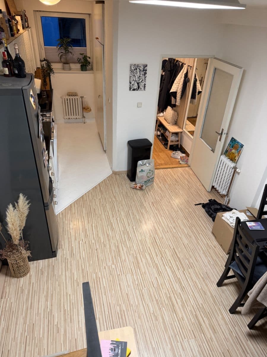 2 bedroom with open-plan kitchen flat to rent, 109 m², Jeremenkova, Prague, Prague 2 bedroom with open-plan kitchen flat to rent, 109 m², Jeremenkova, Prague, Prague
