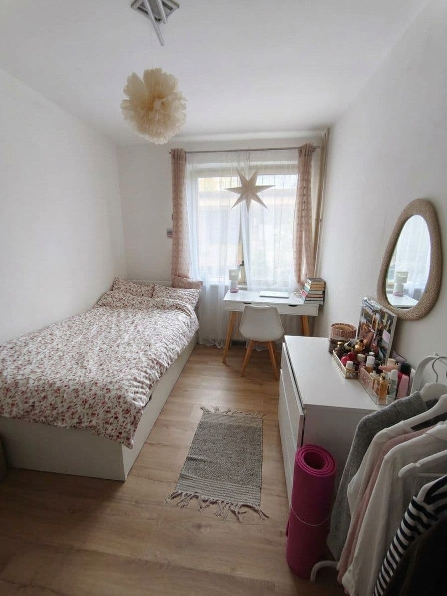 3 bedroom with open-plan kitchen flat for sale, 77 m², Hrusická, Prague, Prague 3 bedroom with open-plan kitchen flat for sale, 77 m², Hrusická, Prague, Prague