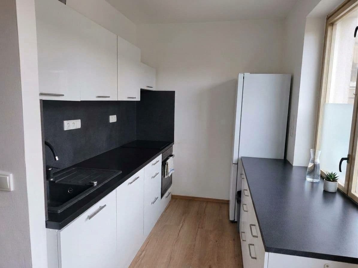 3 bedroom with open-plan kitchen flat for sale, 77 m², Hrusická, Prague, Prague 3 bedroom with open-plan kitchen flat for sale, 77 m², Hrusická, Prague, Prague
