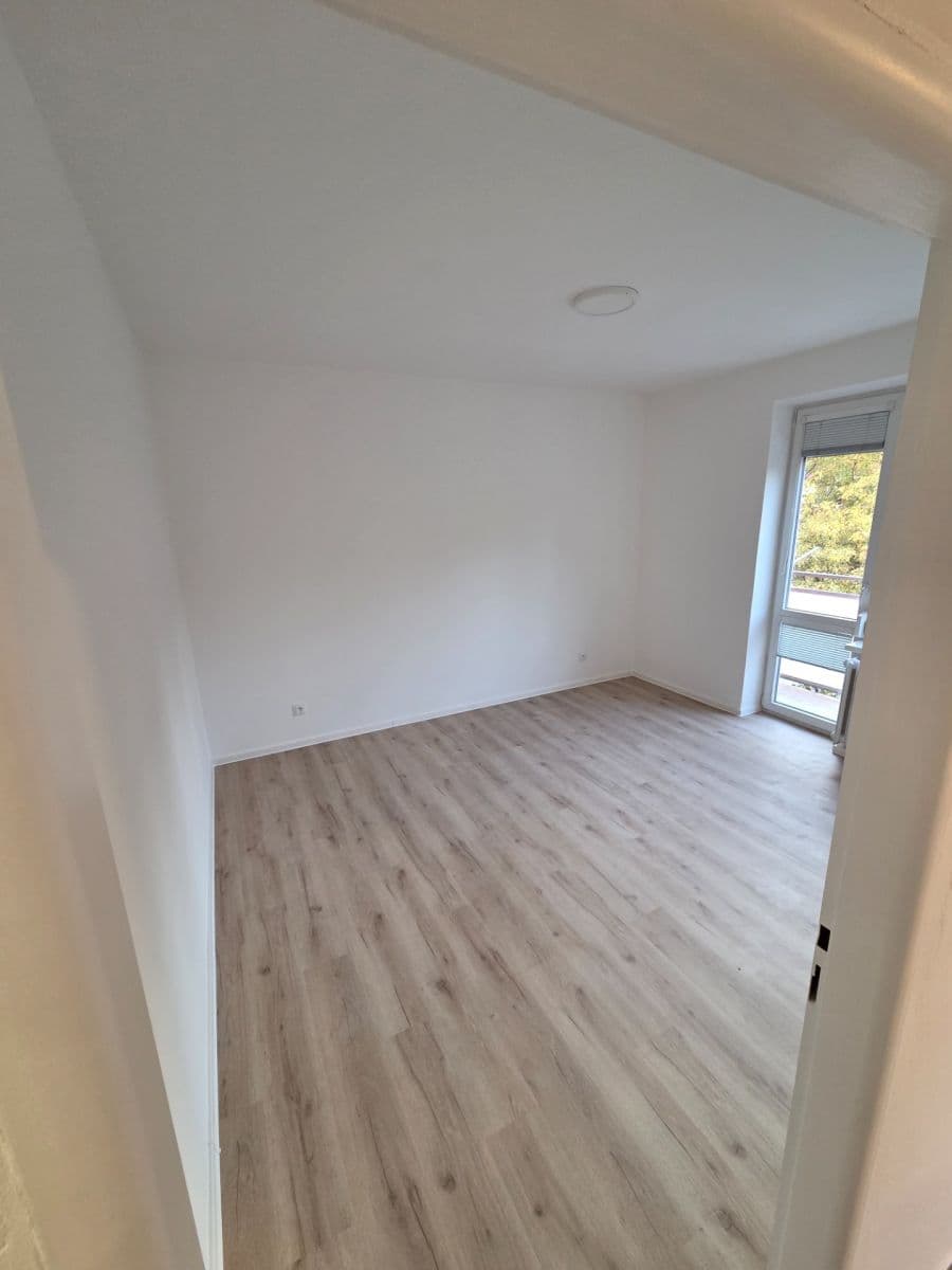 3 bedroom flat to rent, 73 m², Na Královkách, Kuřim, Jihomoravský Region 3 bedroom flat to rent, 73 m², Na Královkách, Kuřim, Jihomoravský Region