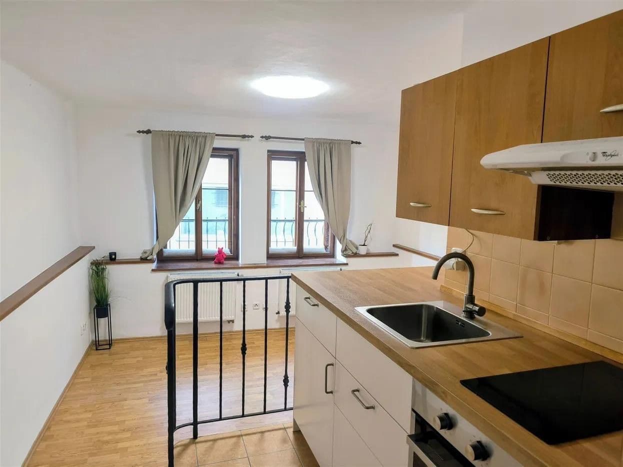 Studio flat to rent, 27 m², Na Úbočí, Třebíč, Vysočina Region Studio flat to rent, 27 m², Na Úbočí, Třebíč, Vysočina Region
