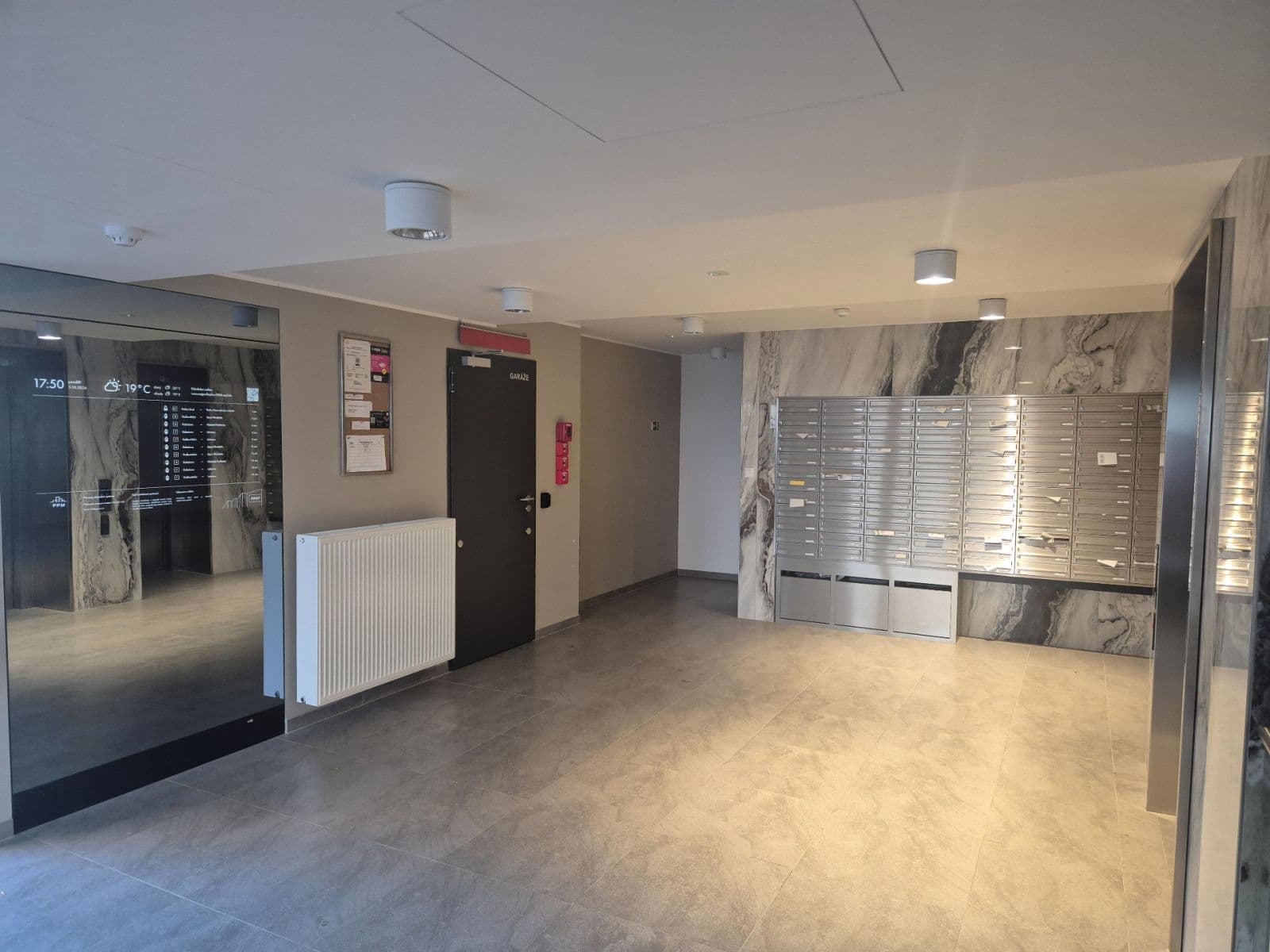 1 bedroom with open-plan kitchen flat to rent, 43 m², Pod Harfou, Prague, Prague 1 bedroom with open-plan kitchen flat to rent, 43 m², Pod Harfou, Prague, Prague