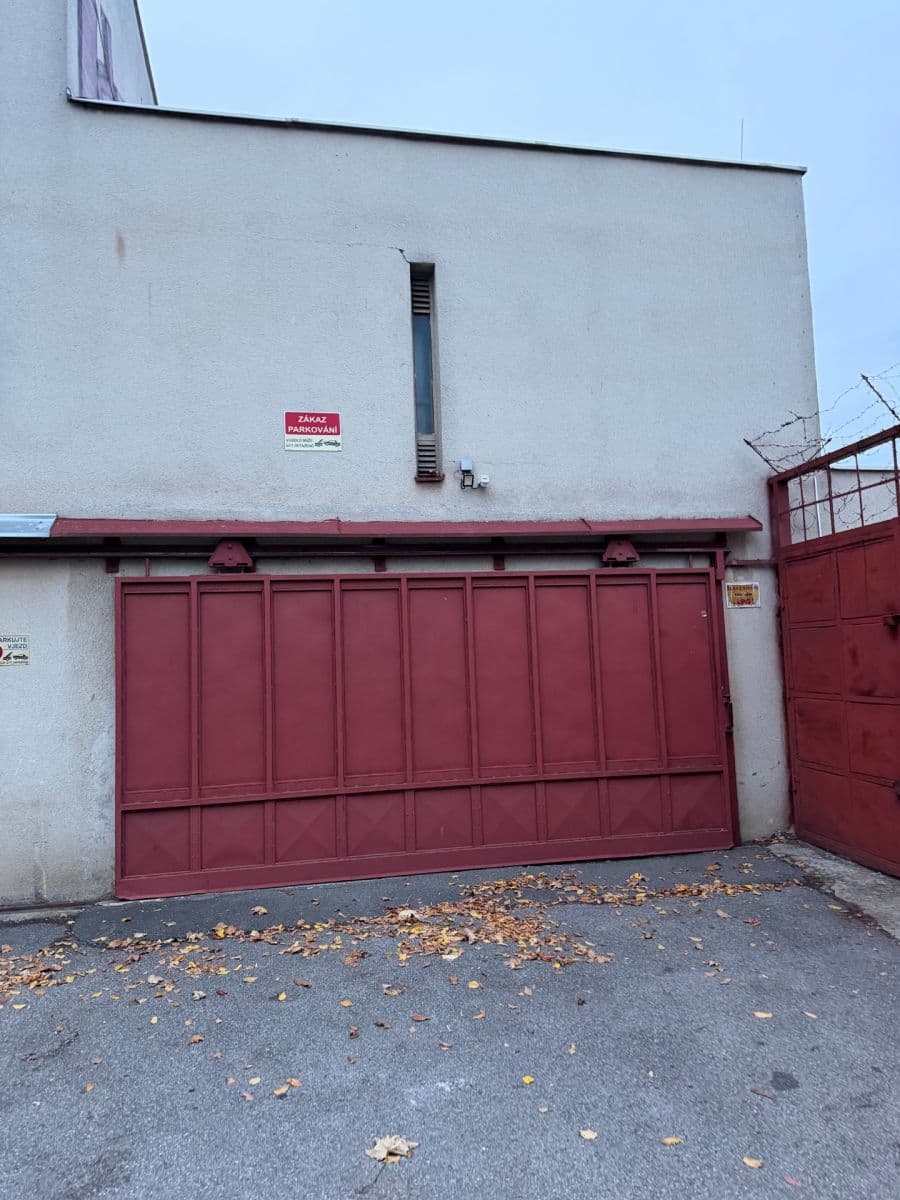 garage to rent, 18 m², Na Okraji, Prague, Prague garage to rent, 18 m², Na Okraji, Prague, Prague