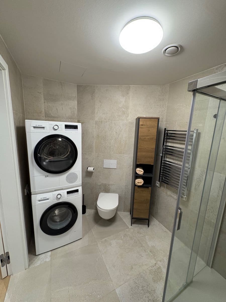 Studio flat to rent, 40 m², Skálové, Prague, Prague Studio flat to rent, 40 m², Skálové, Prague, Prague
