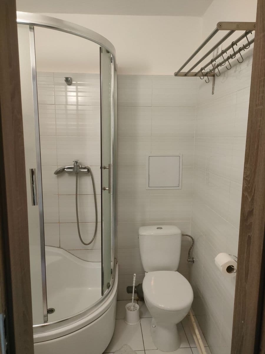 1 bedroom flat to rent, 30 m², J. A. Komenského, Stochov, Středočeský Region 1 bedroom flat to rent, 30 m², J. A. Komenského, Stochov, Středočeský Region
