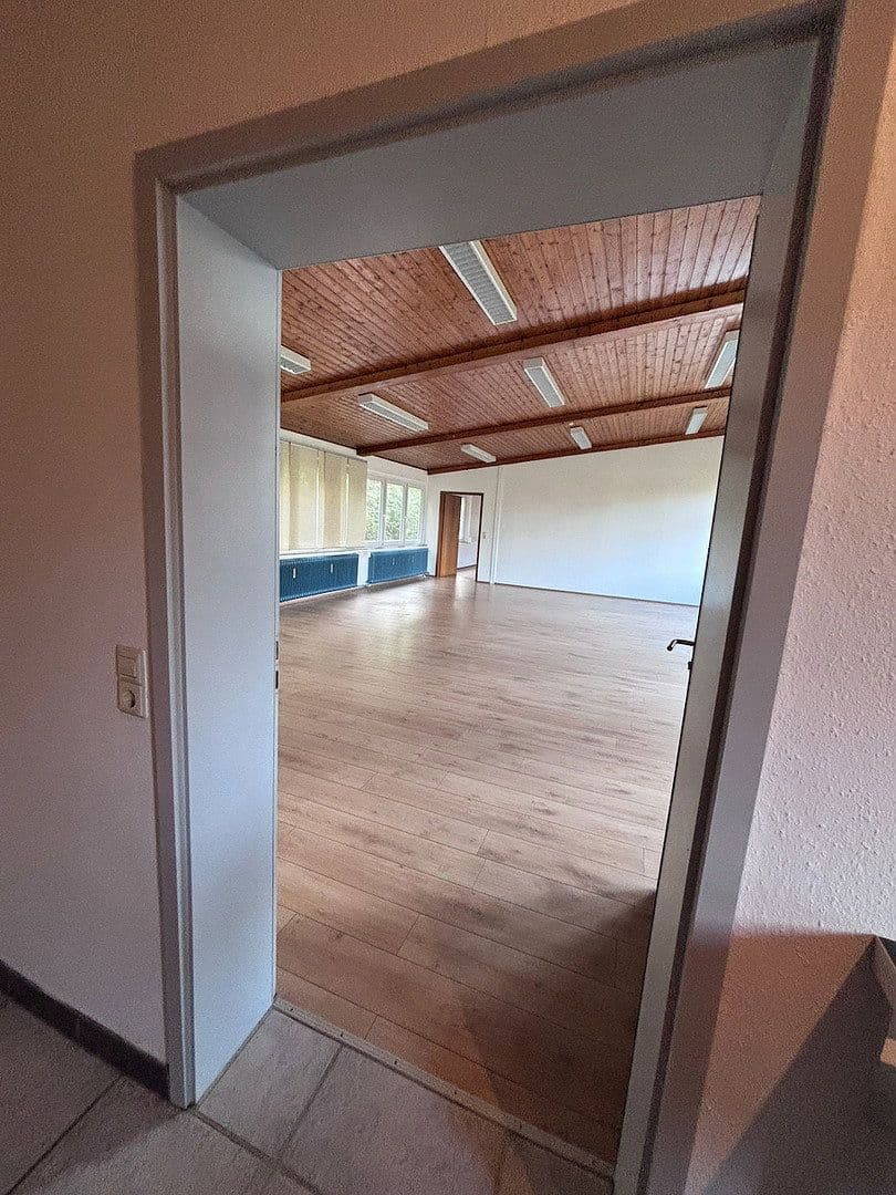 office to rent, 130 m², Bunsenstrasse 22, Böblingen, Baden-Württemberg office to rent, 130 m², Bunsenstrasse 22, Böblingen, Baden-Württemberg