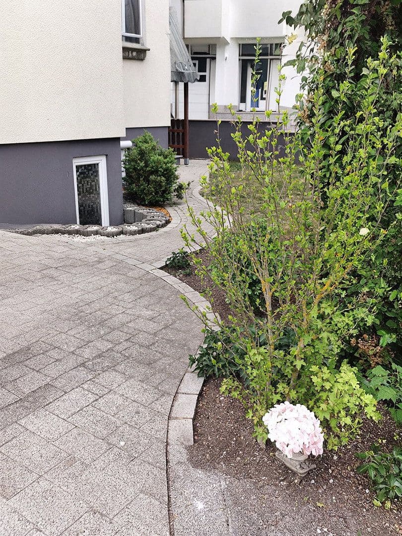 house for sale, 322 m², Singen (Hohentwiel), Baden-Württemberg house for sale, 322 m², Singen (Hohentwiel), Baden-Württemberg