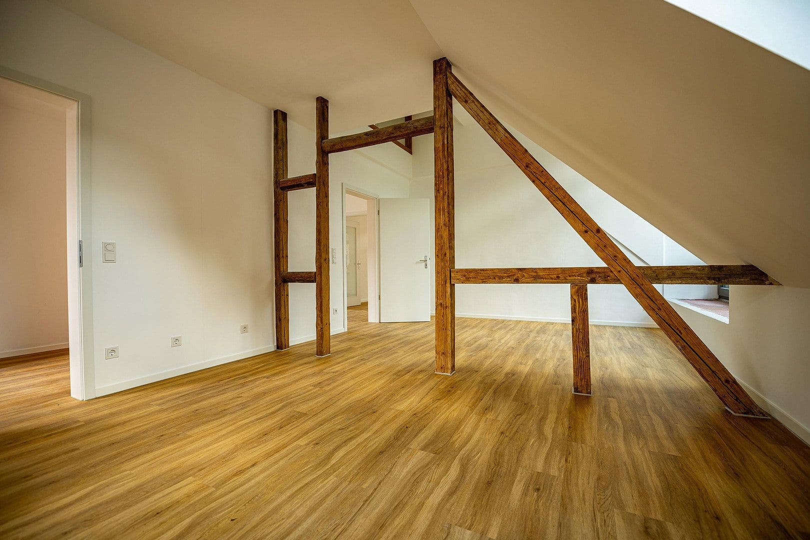 5 bedroom flat to rent, 155 m², Wennigsen (Deister), Lower Saxony 5 bedroom flat to rent, 155 m², Wennigsen (Deister), Lower Saxony