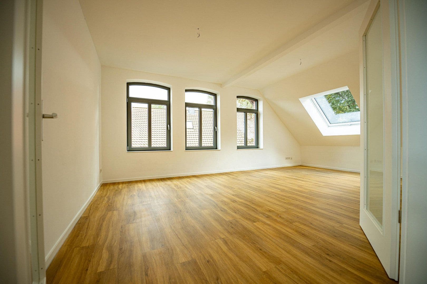 5 bedroom flat to rent, 155 m², Wennigsen (Deister), Lower Saxony 5 bedroom flat to rent, 155 m², Wennigsen (Deister), Lower Saxony