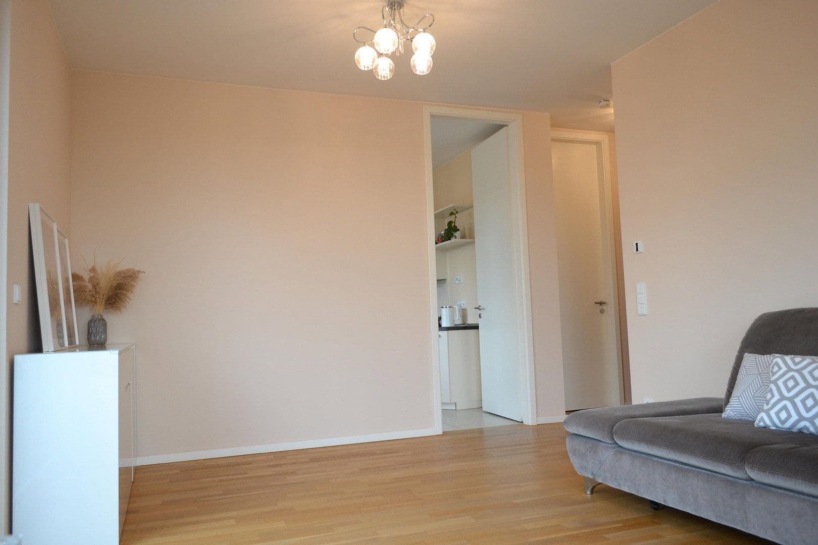 3 bedroom flat to rent, 87 m², Ella-Bergmann-Michel-Str. 1, Frankfurt, Hesse 3 bedroom flat to rent, 87 m², Ella-Bergmann-Michel-Str. 1, Frankfurt, Hesse