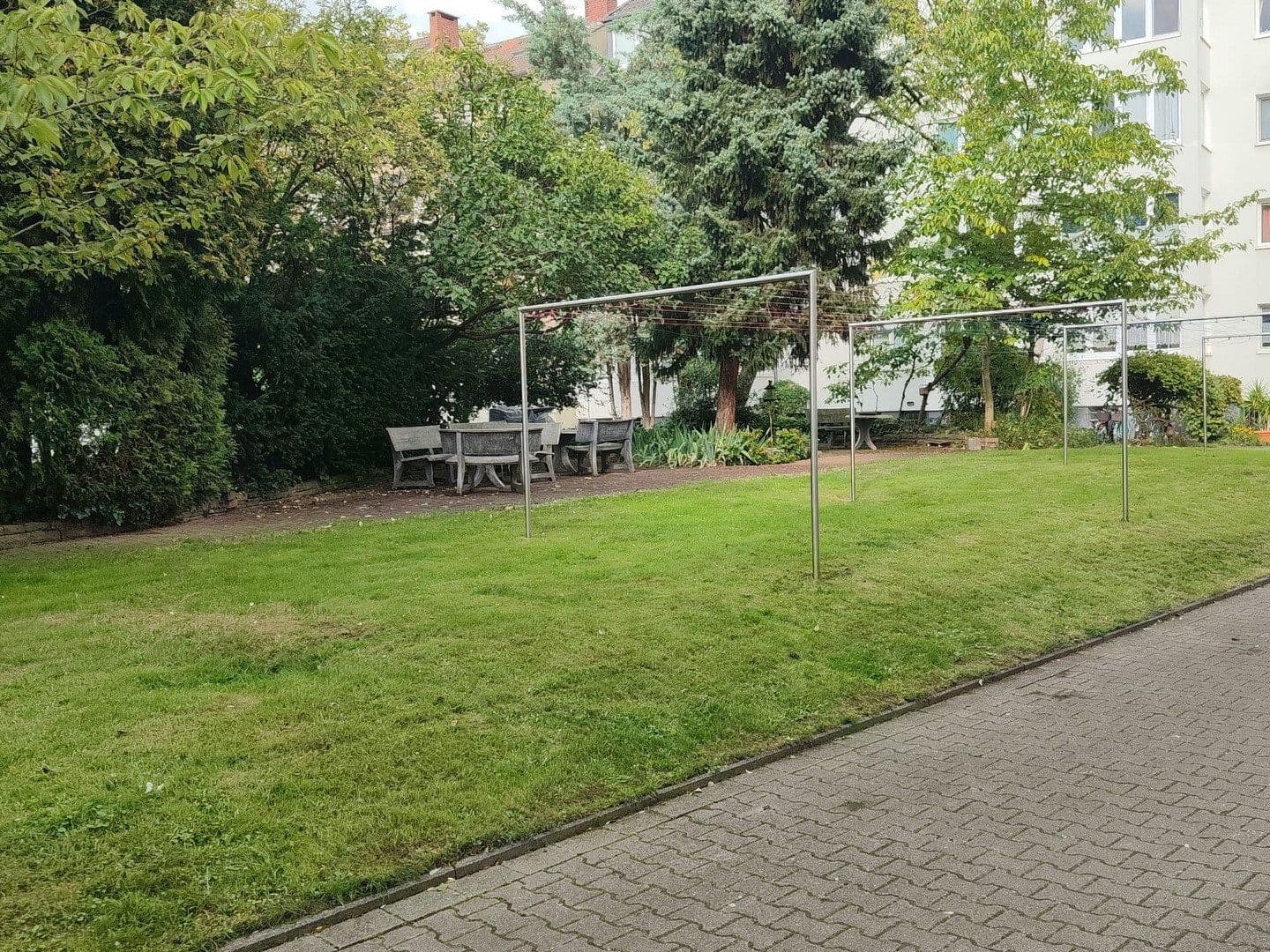 2 bedroom flat to rent, 48 m², Benrodestr. 42b, Düsseldorf, North Rhine-Westphalia 2 bedroom flat to rent, 48 m², Benrodestr. 42b, Düsseldorf, North Rhine-Westphalia