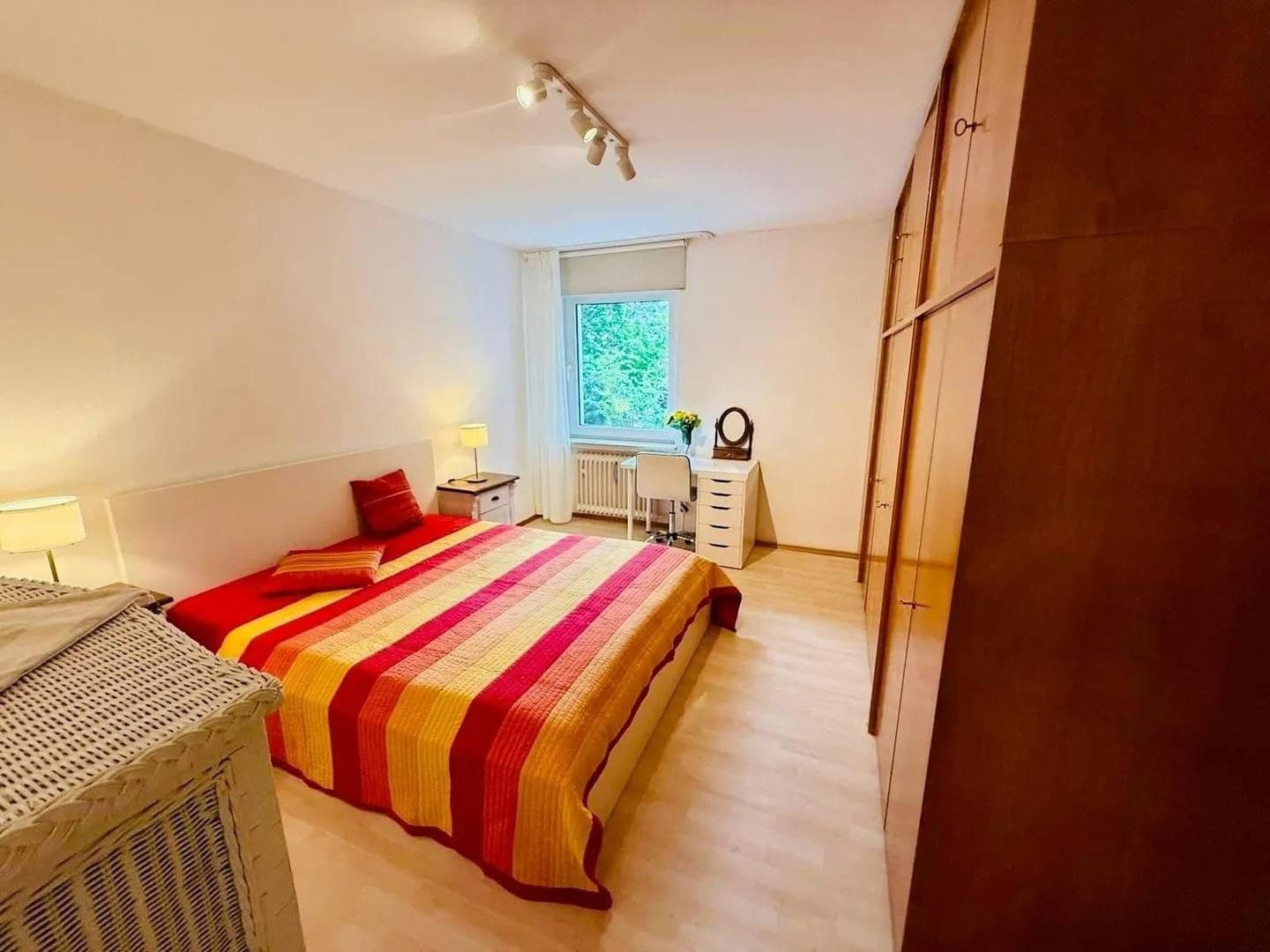 3 bedroom flat to rent, 10 m², Hackerberg 4, Krailling, Bavaria 3 bedroom flat to rent, 10 m², Hackerberg 4, Krailling, Bavaria