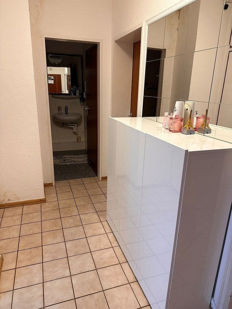 3 bedroom flat to rent, 68 m², Duisburg, North Rhine-Westphalia 3 bedroom flat to rent, 68 m², Duisburg, North Rhine-Westphalia