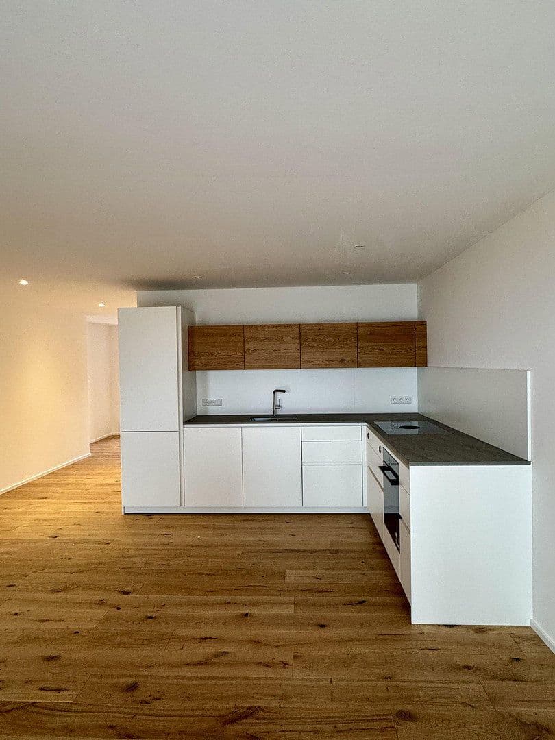 2 bedroom flat to rent, 72 m², Happinger Straße 66, Rosenheim, Bavaria 2 bedroom flat to rent, 72 m², Happinger Straße 66, Rosenheim, Bavaria