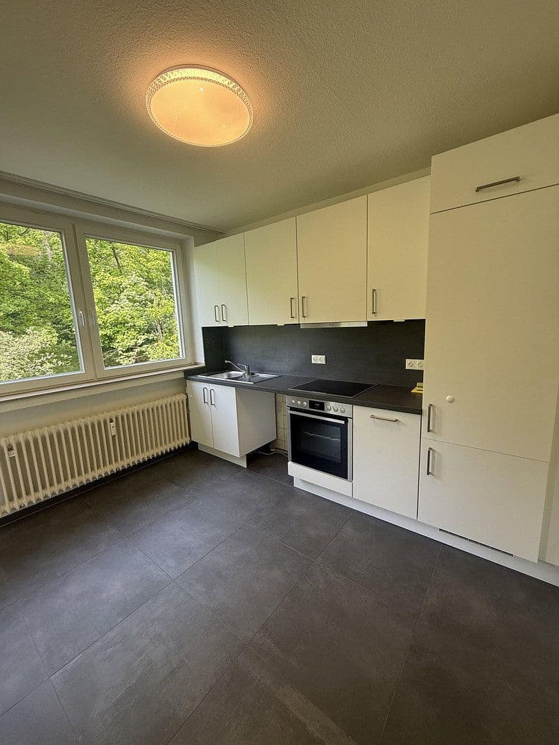 3 bedroom flat to rent, 96 m², Virchowstrasse 17, Siegen, North Rhine-Westphalia 3 bedroom flat to rent, 96 m², Virchowstrasse 17, Siegen, North Rhine-Westphalia